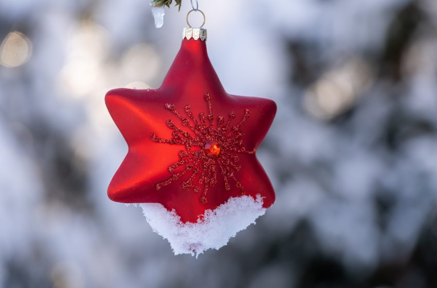  At least 12 dead in Christmas storm in Western NY