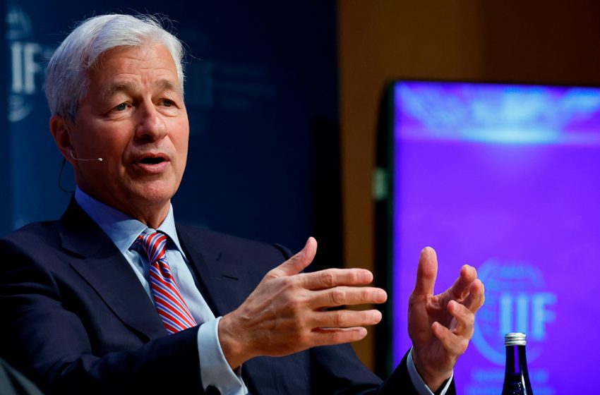  JPMorgans Jamie Dimon more optimistic on US consumer