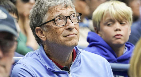  Bill Gates Says ChatGPT As Big An Invention As The Internet