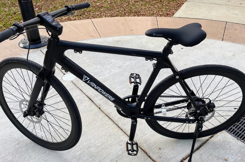  Vanpowers City Vanture e-bike review: Sleek, streamlined, and hard to define