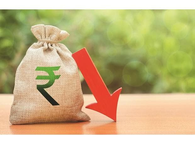  Investors’ wealth tumbles Rs 2.67 trn amid sell-off from weak global trends